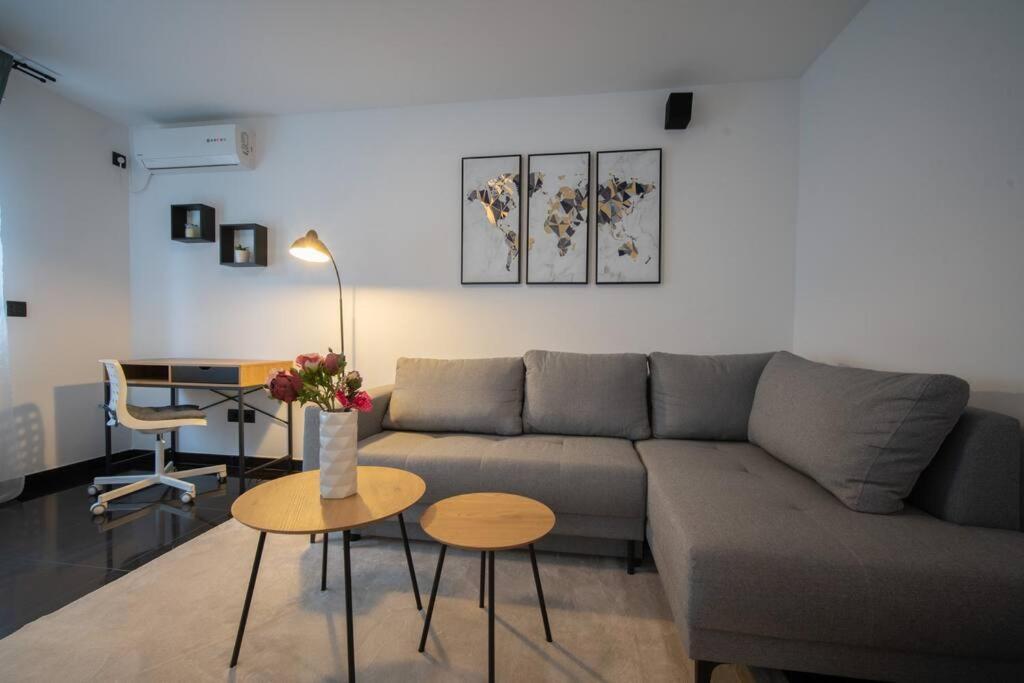 Apartment Hesa- 4 Star Apartment 里耶卡 外观 照片